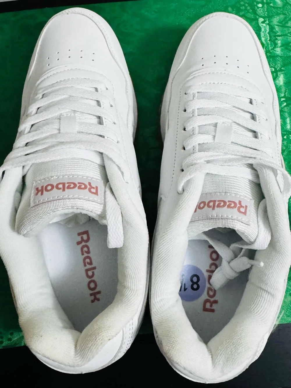 Reebok White Kids Low-Top Sneakers with Pink Logo